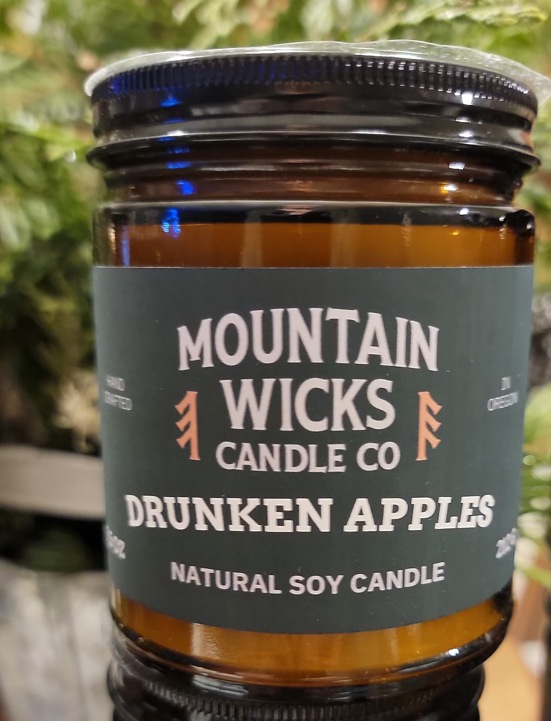 Mountain Wicks Soy Candles - DRUNKEN APPLES